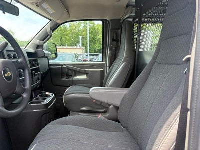 2025 Chevrolet Express Cargo Base