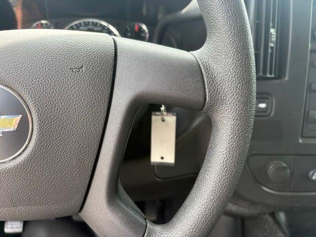 2025 Chevrolet Express Cargo Base