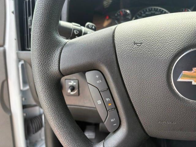 2025 Chevrolet Express Cargo Base