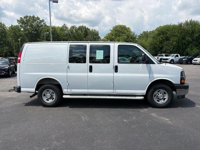 2025 Chevrolet Express Cargo Base