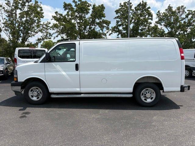 2025 Chevrolet Express Cargo Base