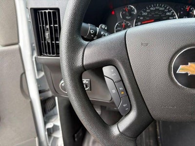 2025 Chevrolet Express Cargo Base