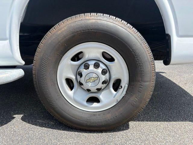 2024 Chevrolet Express Cargo 2500 Base