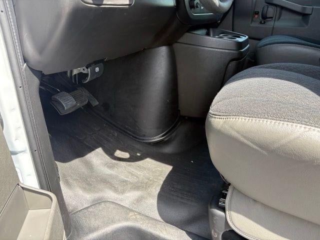 2024 Chevrolet Express Cargo 2500 Base