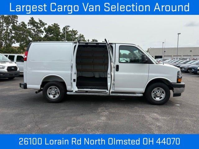 2025 Chevrolet Express Cargo Base