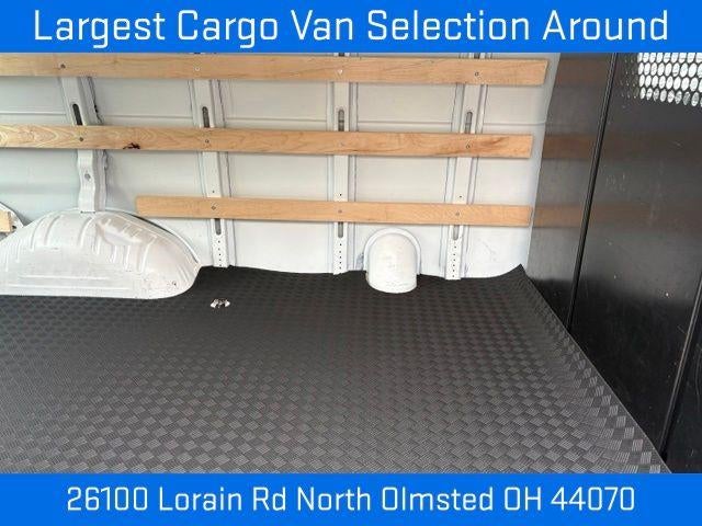 2025 Chevrolet Express Cargo Base
