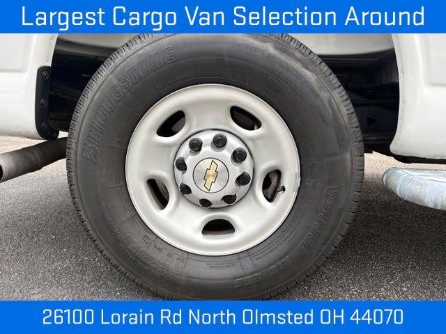 2025 Chevrolet Express Cargo Base