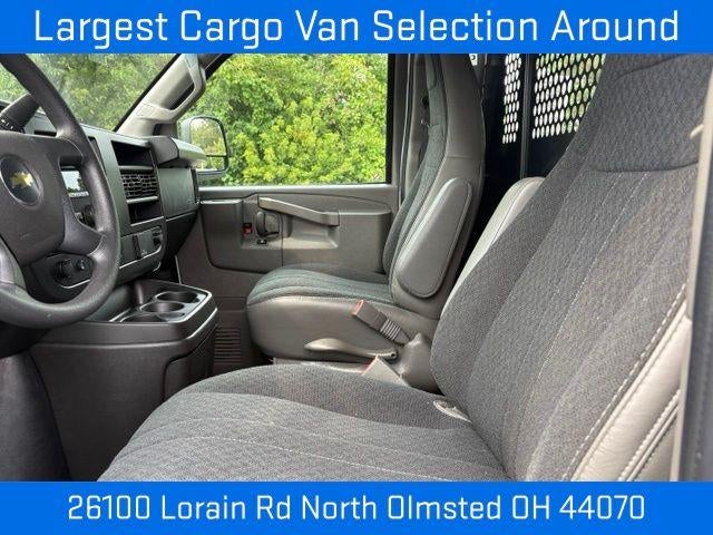 2025 Chevrolet Express Cargo Base