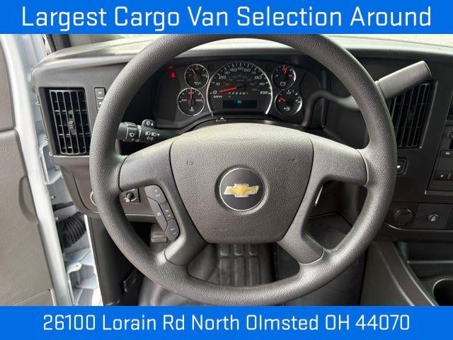 2025 Chevrolet Express Cargo Base