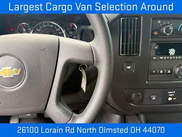 2025 Chevrolet Express Cargo Base