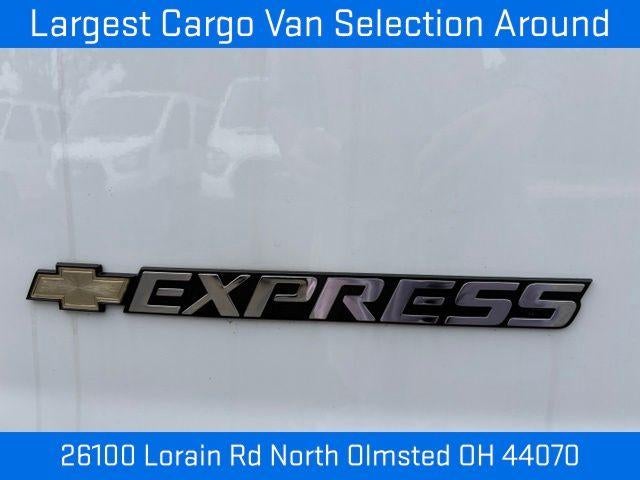 2025 Chevrolet Express Cargo Base