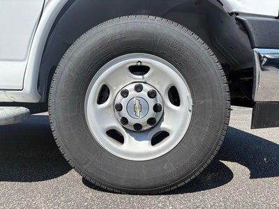 2024 Chevrolet Express Cargo 2500 Base