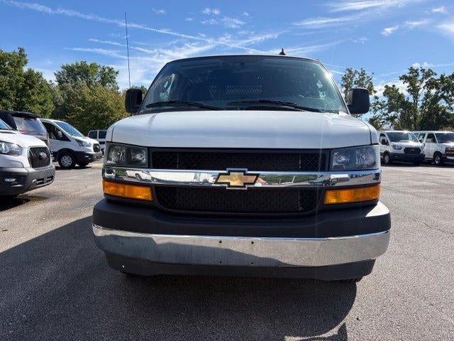 2025 Chevrolet Express Cargo Base