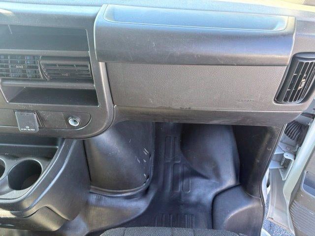 2025 Chevrolet Express Cargo Base