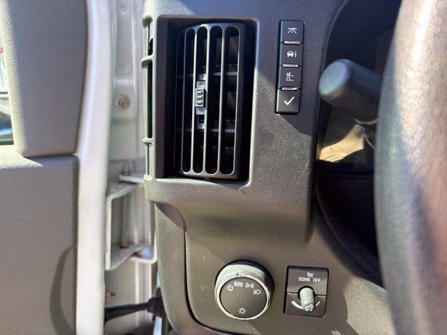 2025 Chevrolet Express Cargo Base