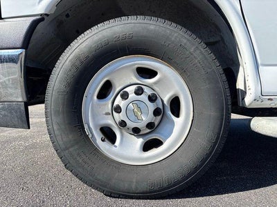 2024 Chevrolet Express Cargo 2500 Base
