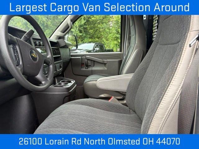 2025 Chevrolet Express Cargo Base