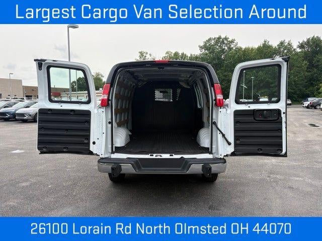 2025 Chevrolet Express Cargo Base