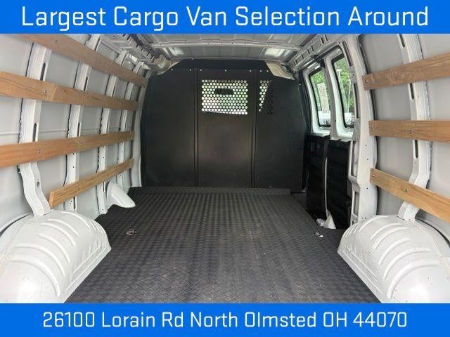 2025 Chevrolet Express Cargo Base