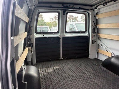 2025 Chevrolet Express Cargo Base