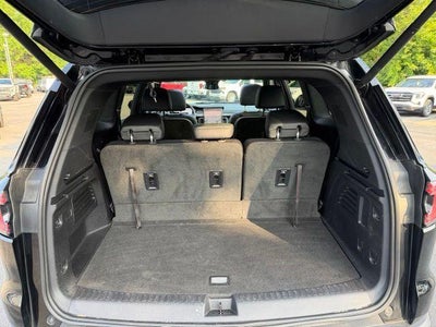 2024 GMC Acadia AWD AT4