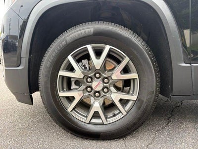 2022 GMC Acadia SLE