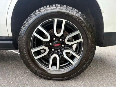 2022 GMC Yukon AT4