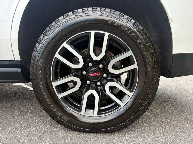 2022 GMC Yukon AT4