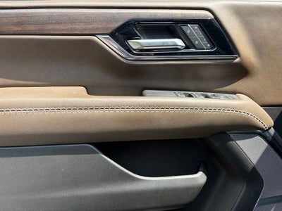 2025 GMC Yukon Denali Ultimate