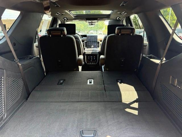 2025 GMC Yukon Denali Ultimate