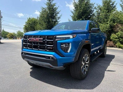 2023 GMC Canyon 4WD AT4