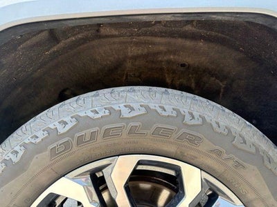 2023 GMC Canyon 4WD AT4