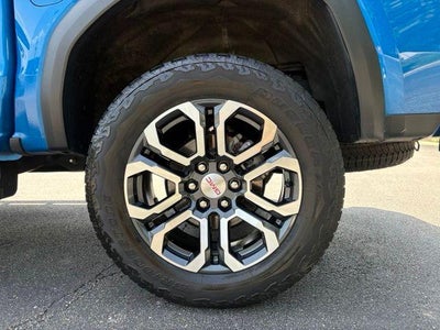 2023 GMC Canyon 4WD AT4