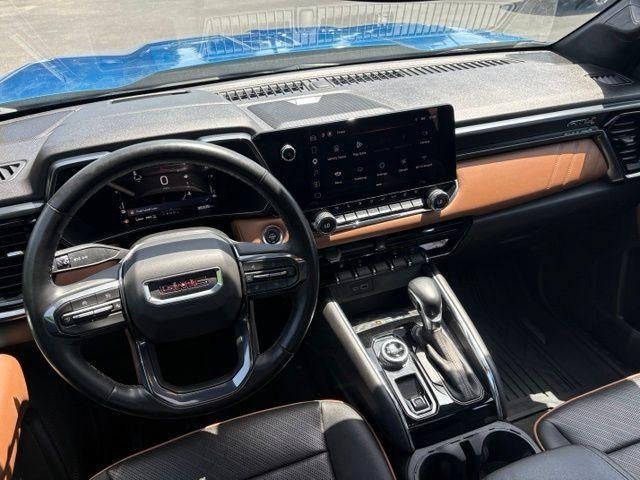 2023 GMC Canyon 4WD AT4
