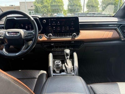 2023 GMC Canyon 4WD AT4