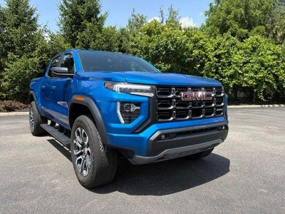2023 GMC Canyon 4WD AT4