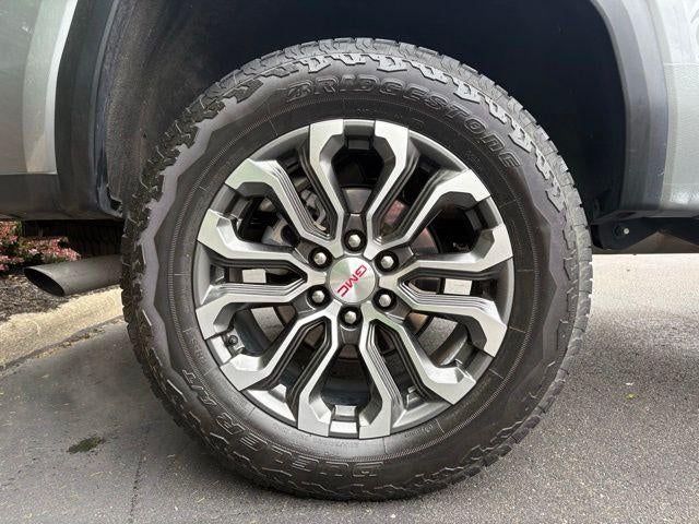 2023 GMC Canyon 4WD Denali