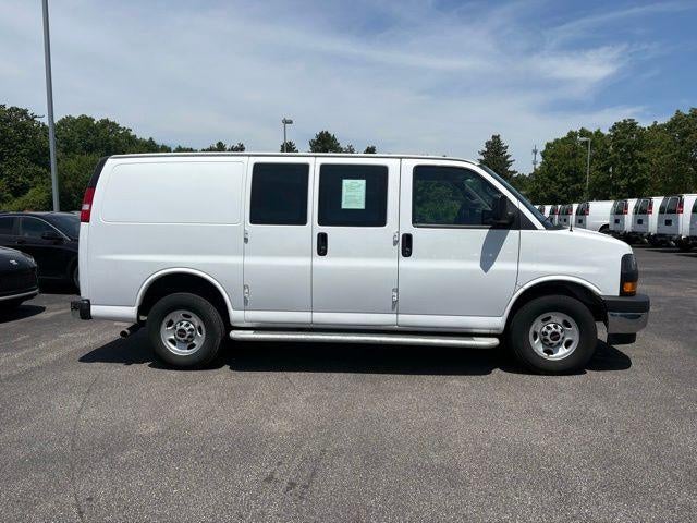 2024 GMC Savana Cargo 2500 Base