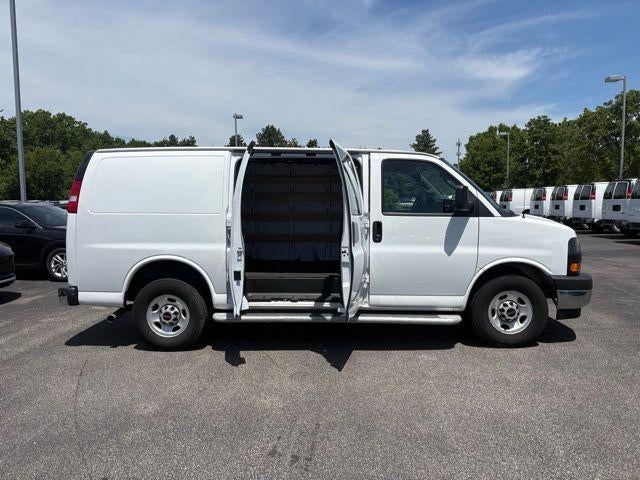 2024 GMC Savana Cargo 2500 Base