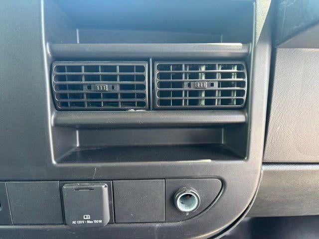 2024 GMC Savana Cargo 2500 Base
