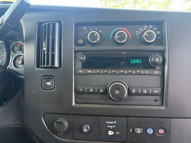 2024 GMC Savana Cargo 2500 Base