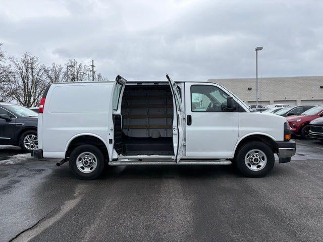 2024 GMC Savana Cargo 2500 Base