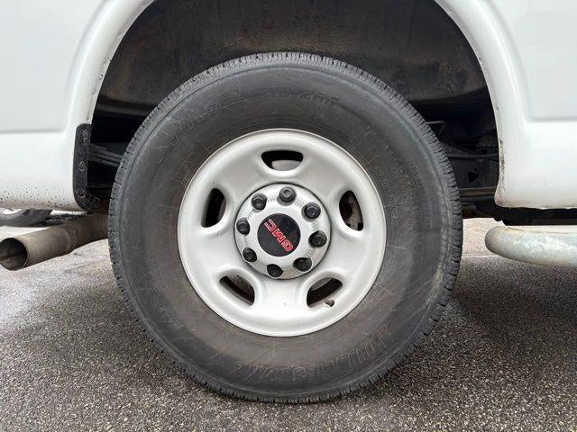 2024 GMC Savana Cargo 2500 Base