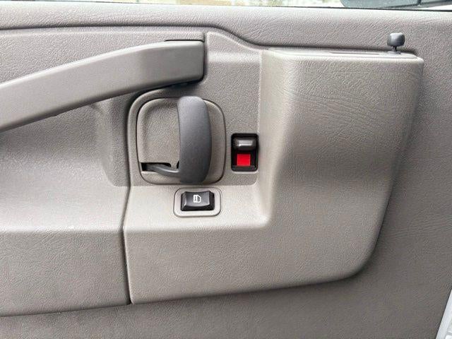 2024 GMC Savana Cargo 2500 Base