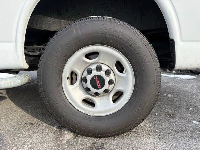 2024 GMC Savana Cargo 2500 Base