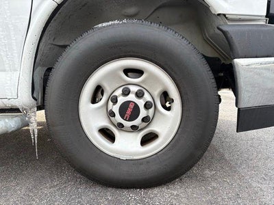 2024 GMC Savana Cargo 2500 Base