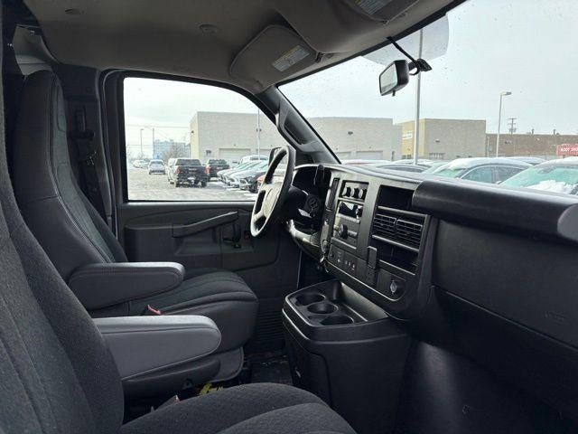 2024 GMC Savana Cargo 2500 Base