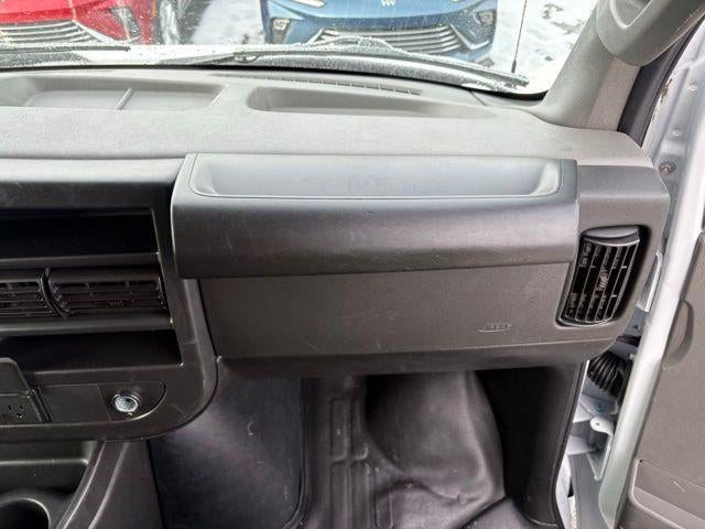 2024 GMC Savana Cargo 2500 Base