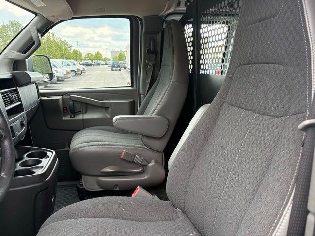 2024 GMC Savana Cargo 2500 Base