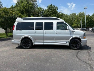 2024 GMC Savana Cargo 2500 Base